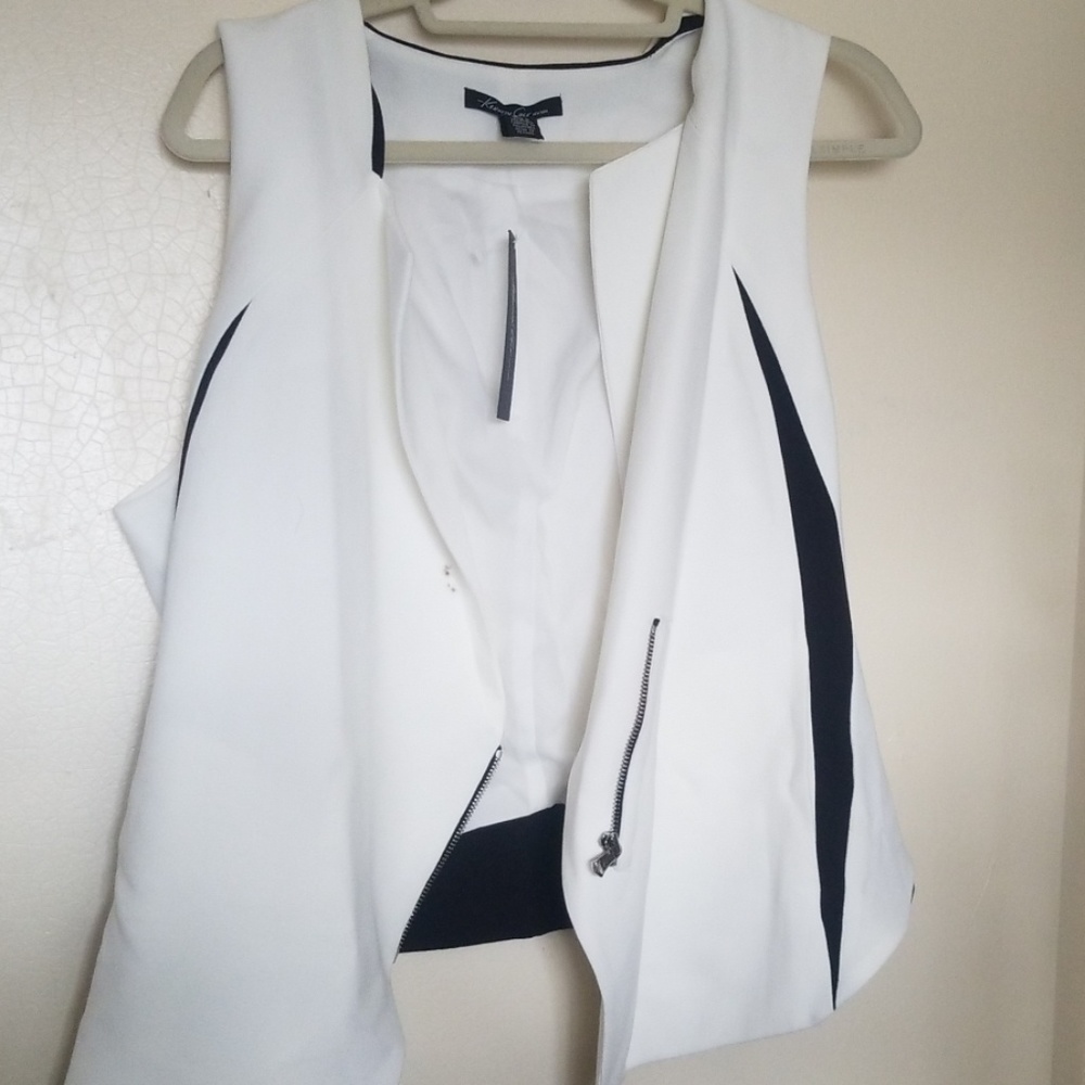 Kenneth Cole Daisy Vest